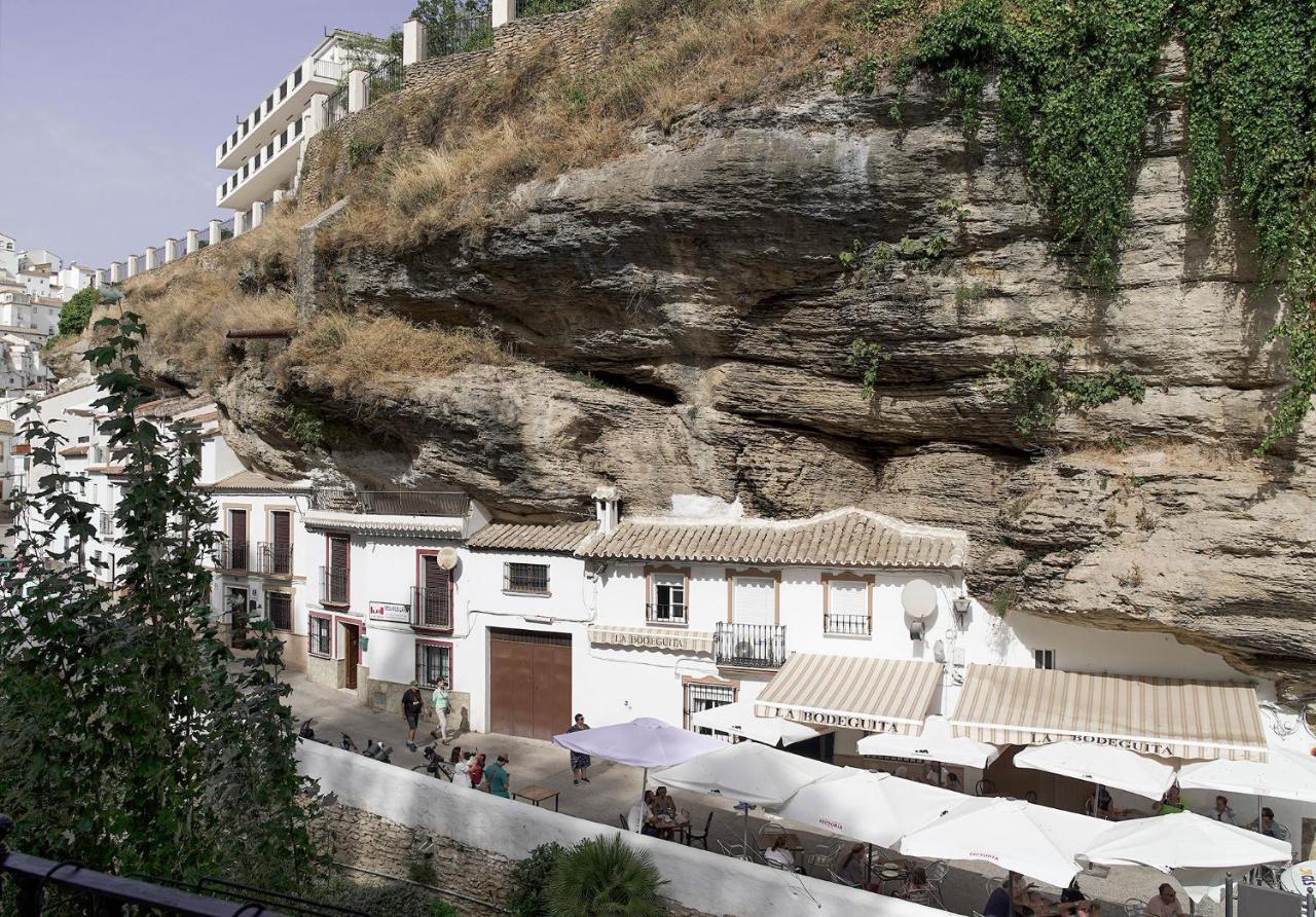 Casa Rural Las Cuevas De Setenil Setenil De Las Bodegas Luaran gambar
